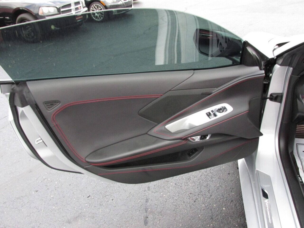 2020 Chevrolet Corvette Image 23