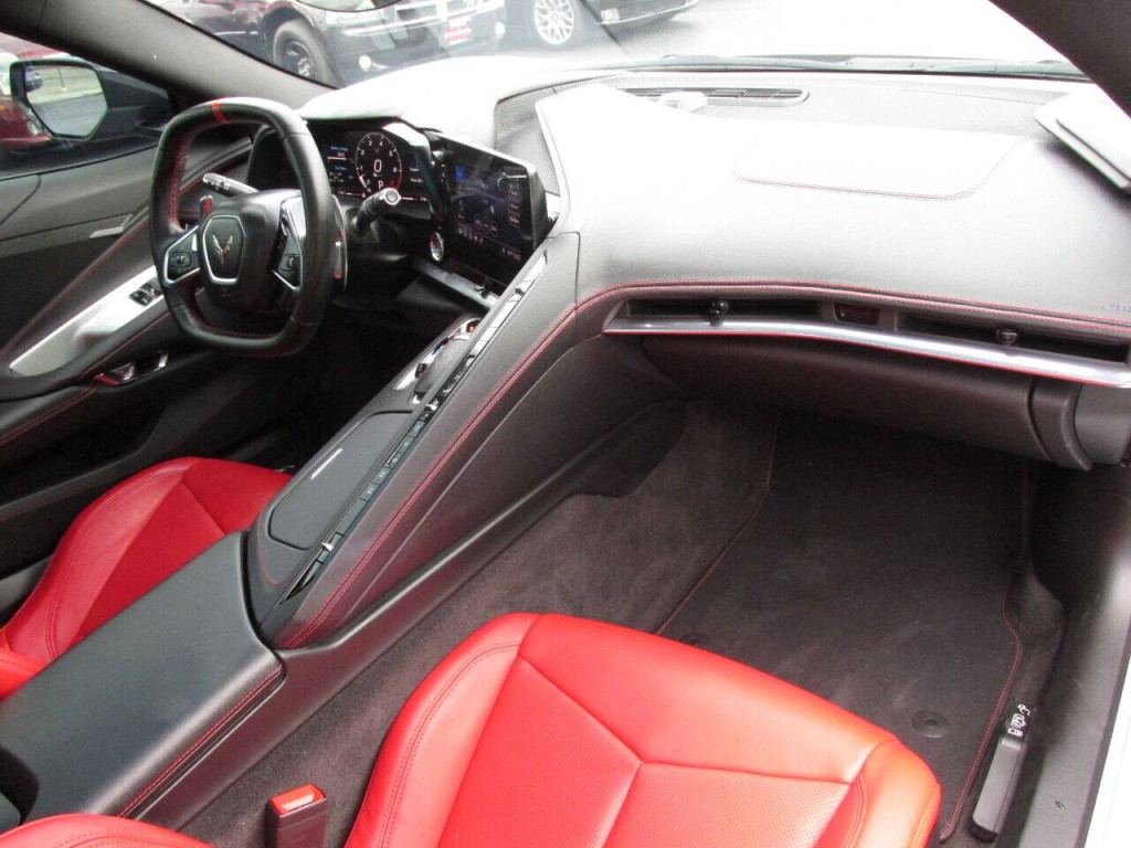 2020 Chevrolet Corvette Image 27