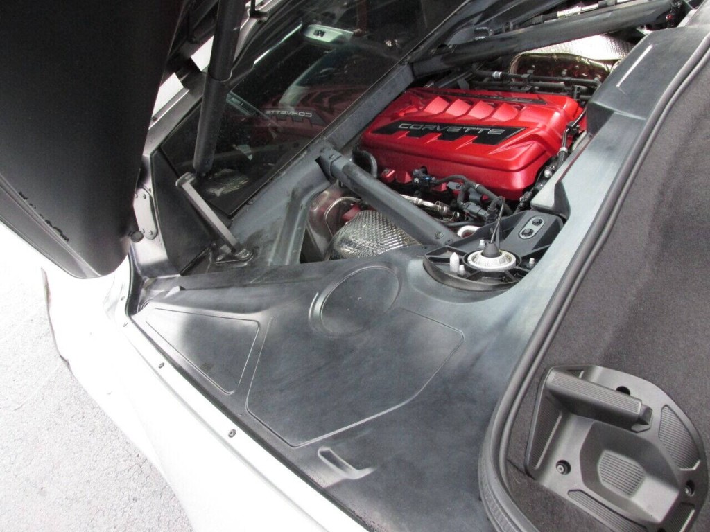 2020 Chevrolet Corvette Image 31