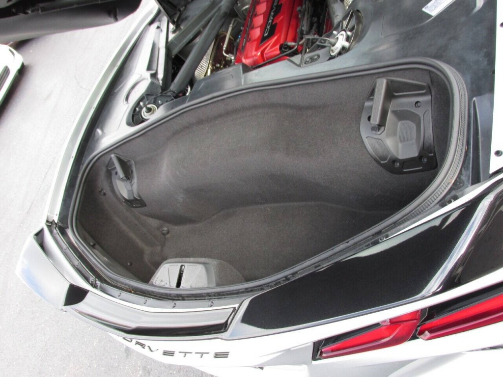 2020 Chevrolet Corvette Image 33