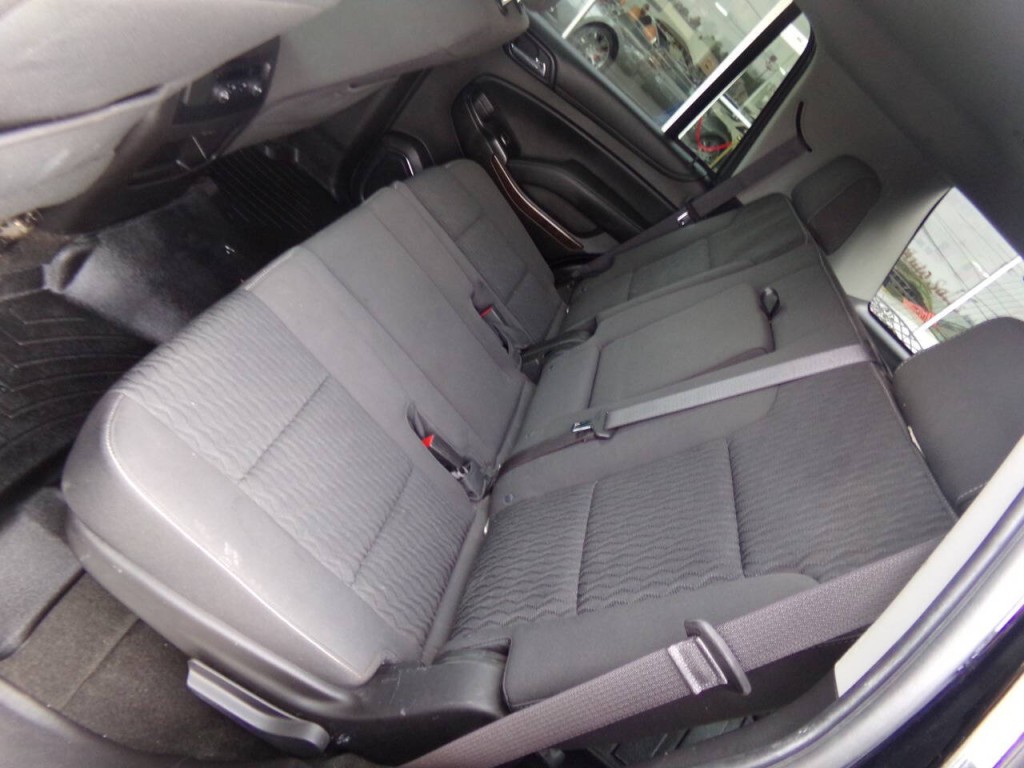 2016 Chevrolet Tahoe Image 14