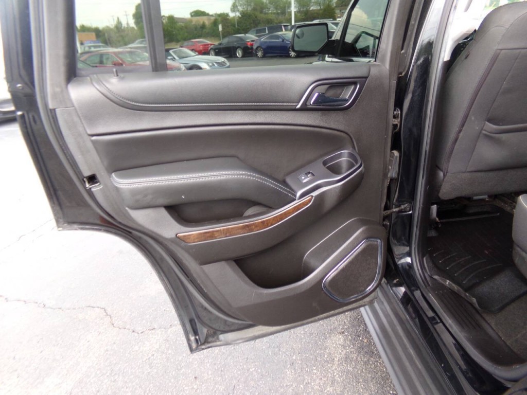 2016 Chevrolet Tahoe Image 19