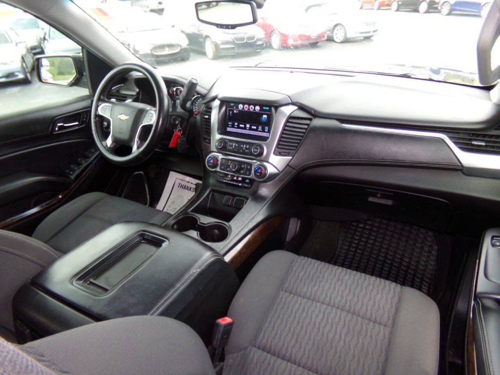 2016 Chevrolet Tahoe Image 25