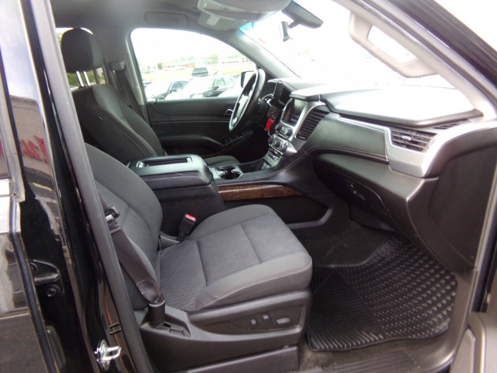 2016 Chevrolet Tahoe Image 27