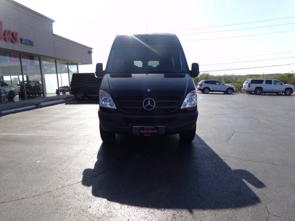 2011 Mercedes-Benz Sprinter Image 5