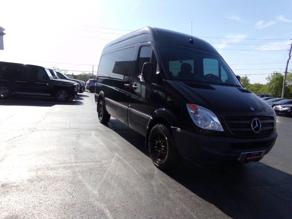 2011 Mercedes-Benz Sprinter Image 6