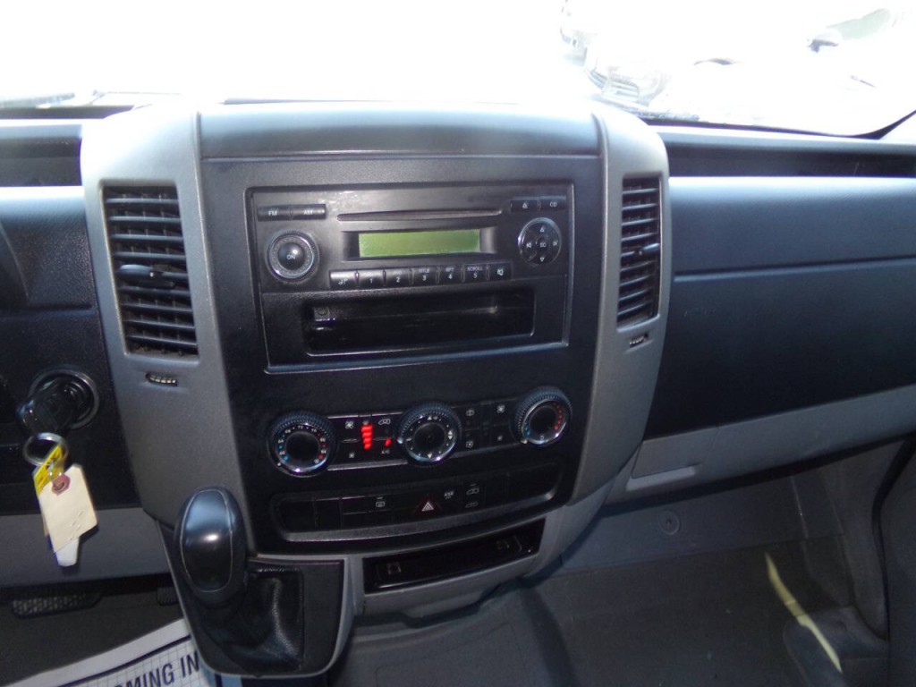 2011 Mercedes-Benz Sprinter Image 56
