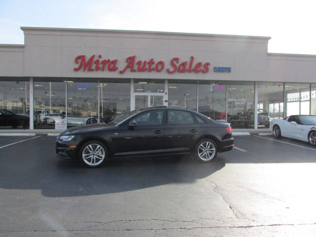 2017 Audi A4 Image 1