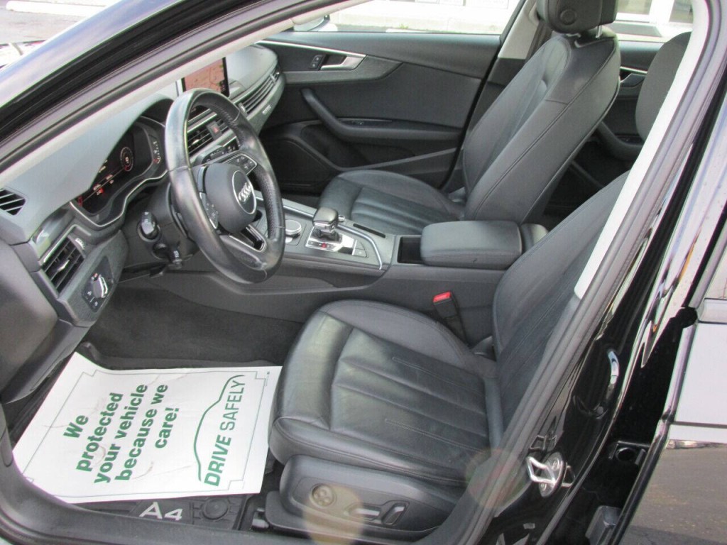 2017 Audi A4 Image 14