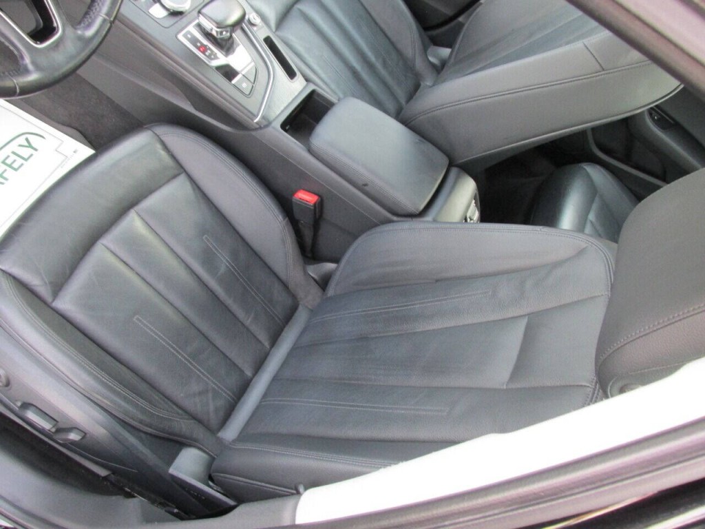 2017 Audi A4 Image 15