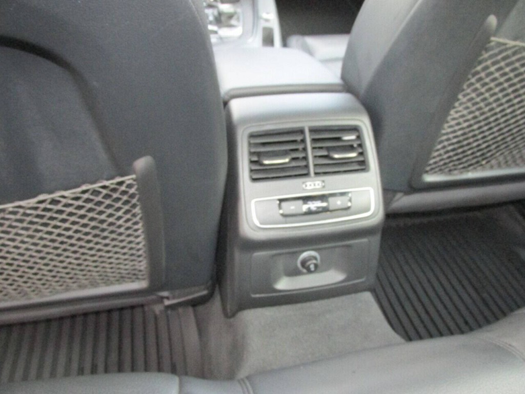 2017 Audi A4 Image 20