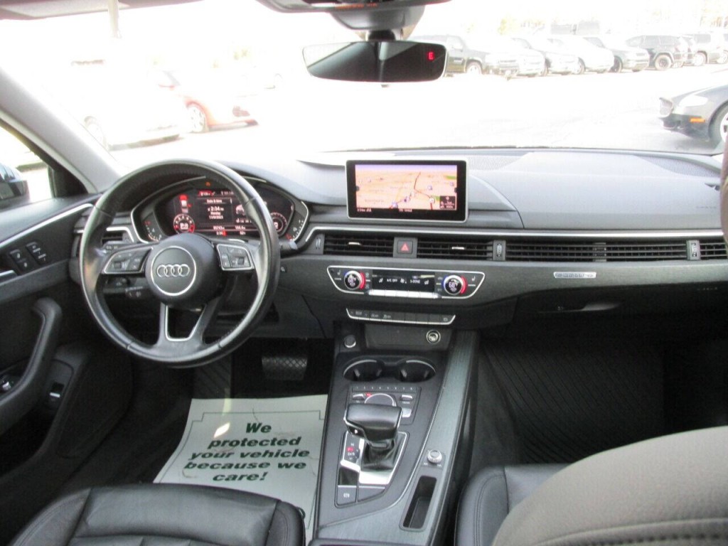 2017 Audi A4 Image 31