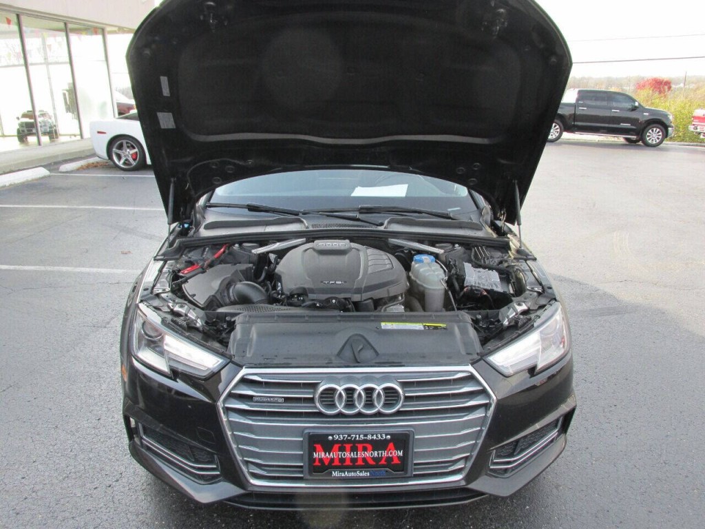 2017 Audi A4 Image 40