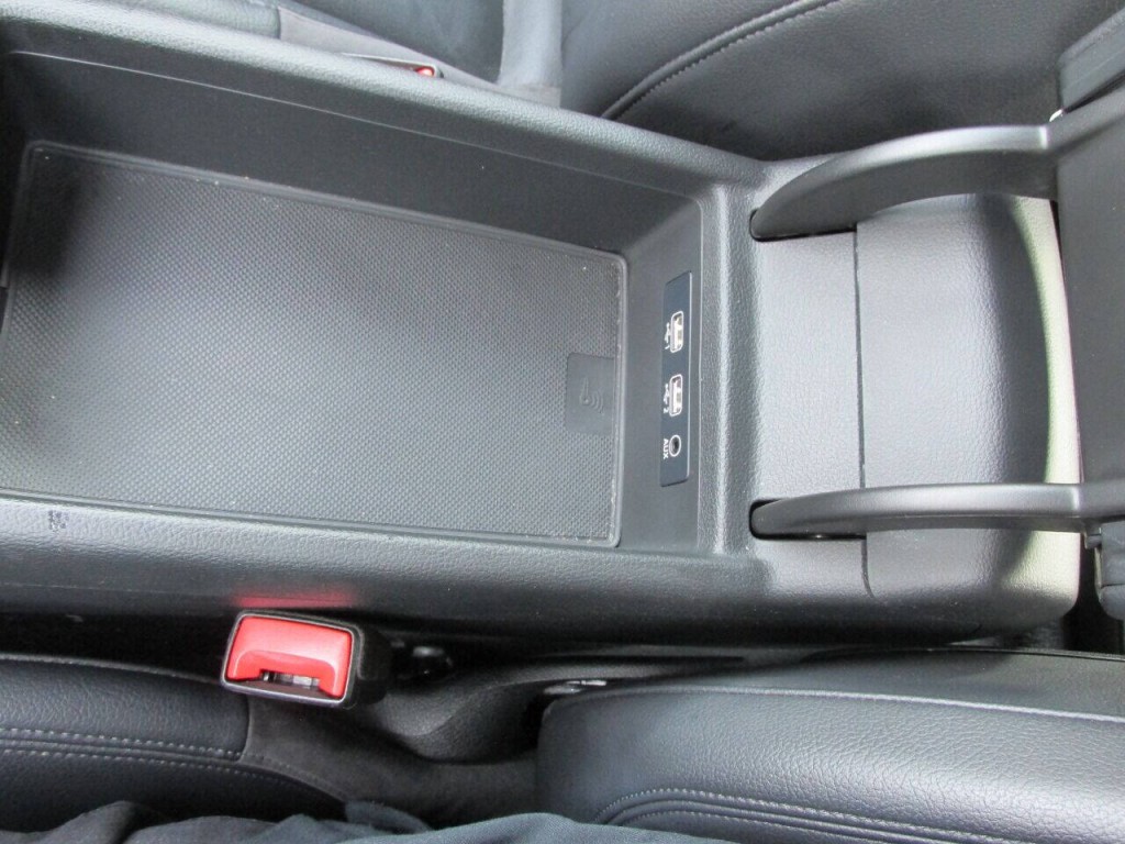 2017 Audi A4 Image 66