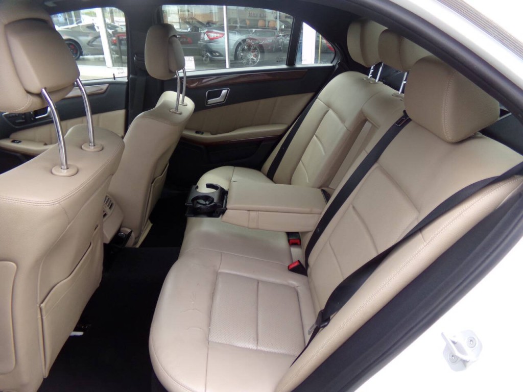 2013 Mercedes-Benz E-Class Image 11