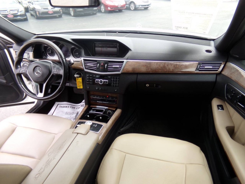 2013 Mercedes-Benz E-Class Image 23