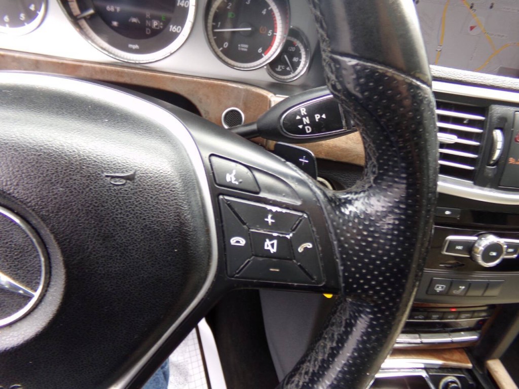 2013 Mercedes-Benz E-Class Image 40