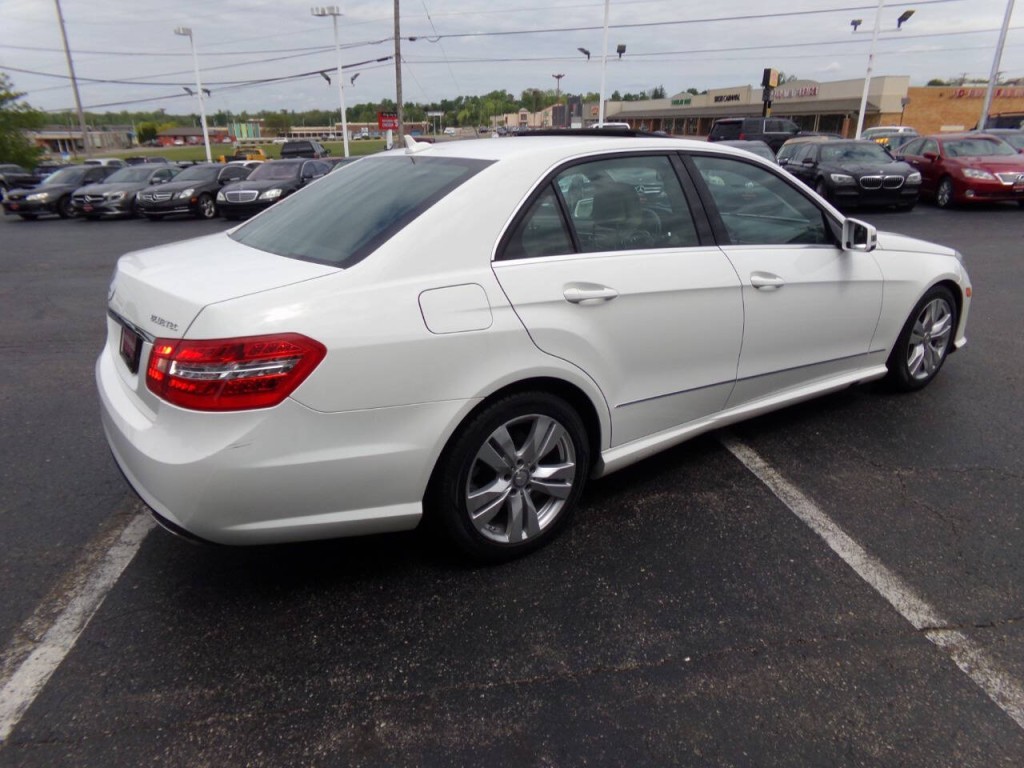 2013 Mercedes-Benz E-Class Image 55
