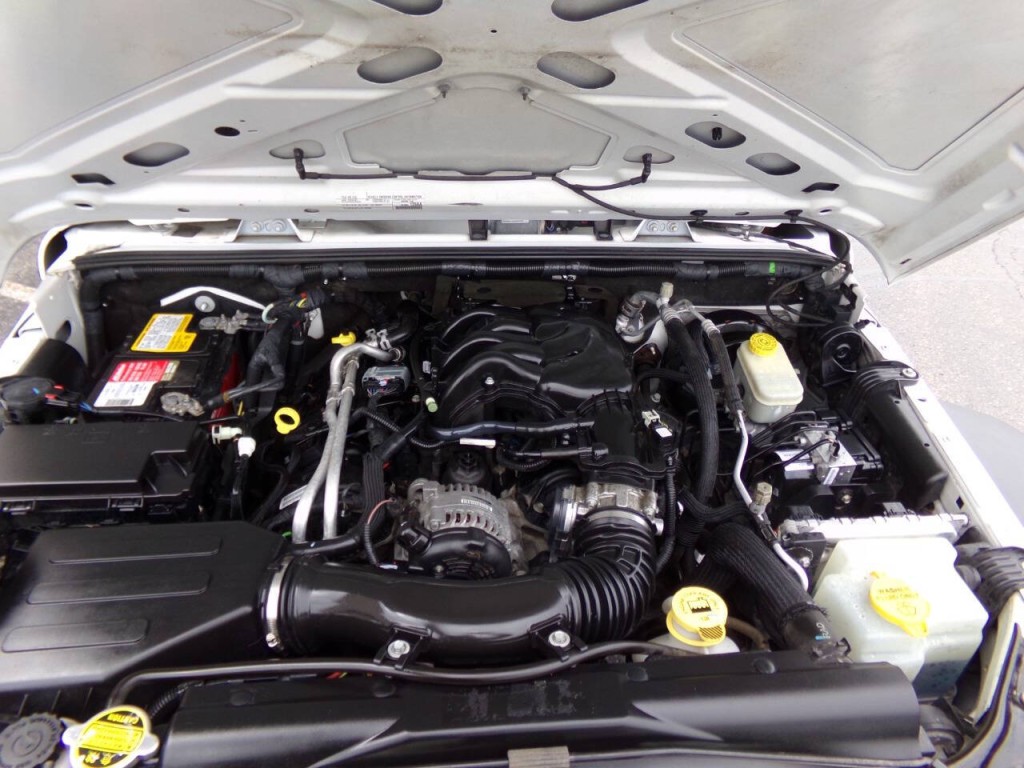 2015 Jeep Wrangler Image 27