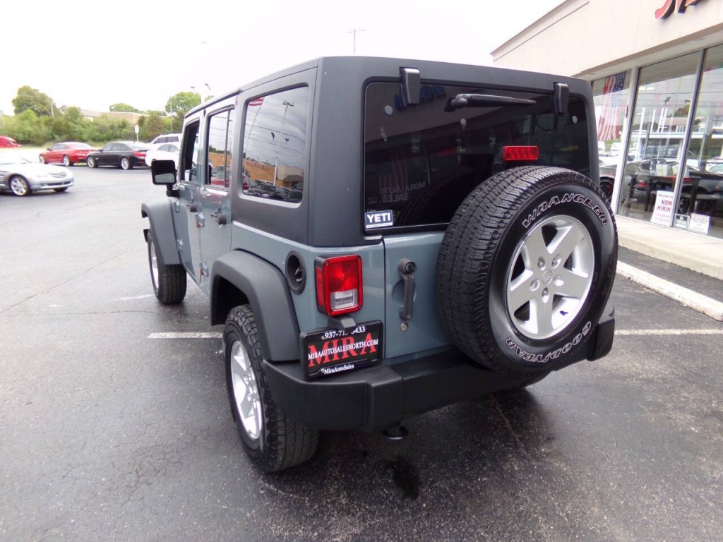 2015 Jeep Wrangler Unlimited Image 3