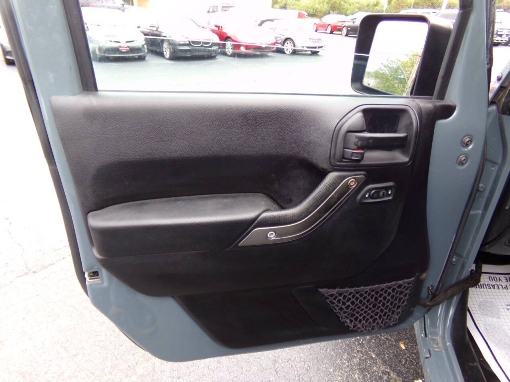2015 Jeep Wrangler Unlimited Image 15