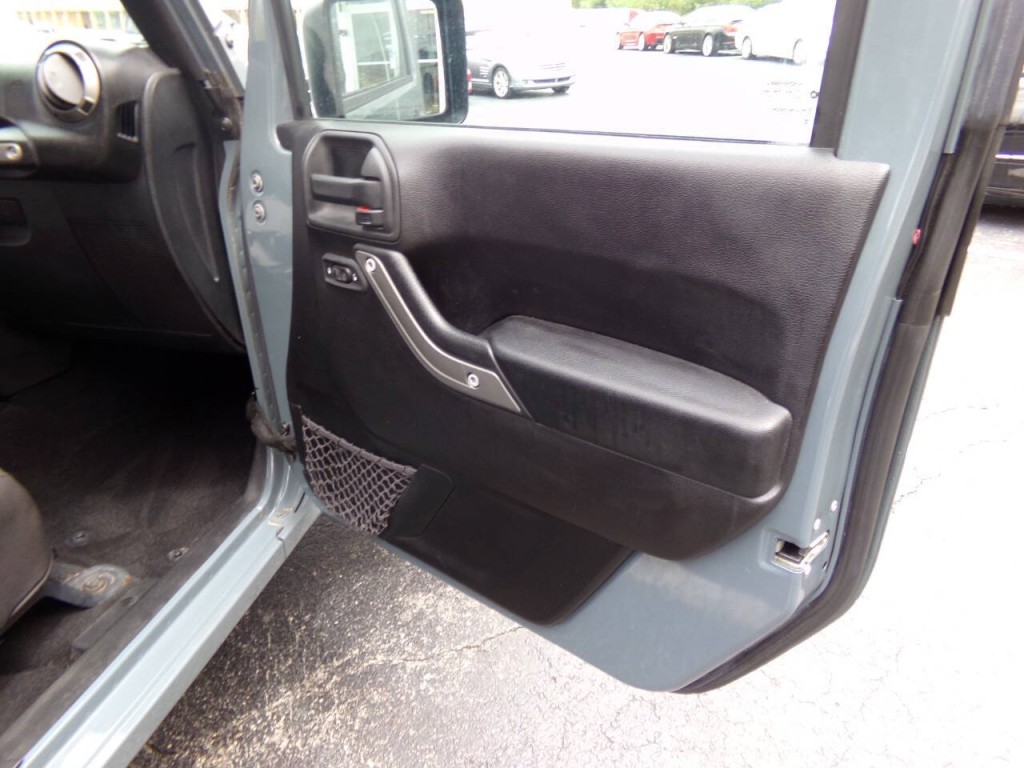 2015 Jeep Wrangler Unlimited Image 32