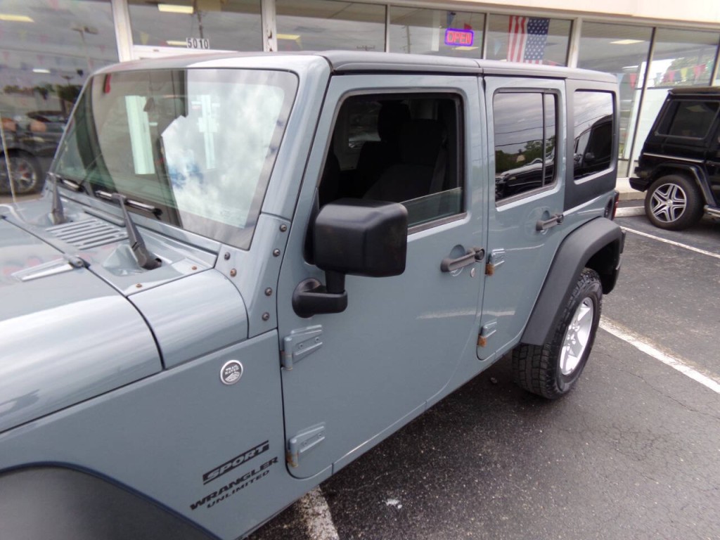 2015 Jeep Wrangler Unlimited Image 44