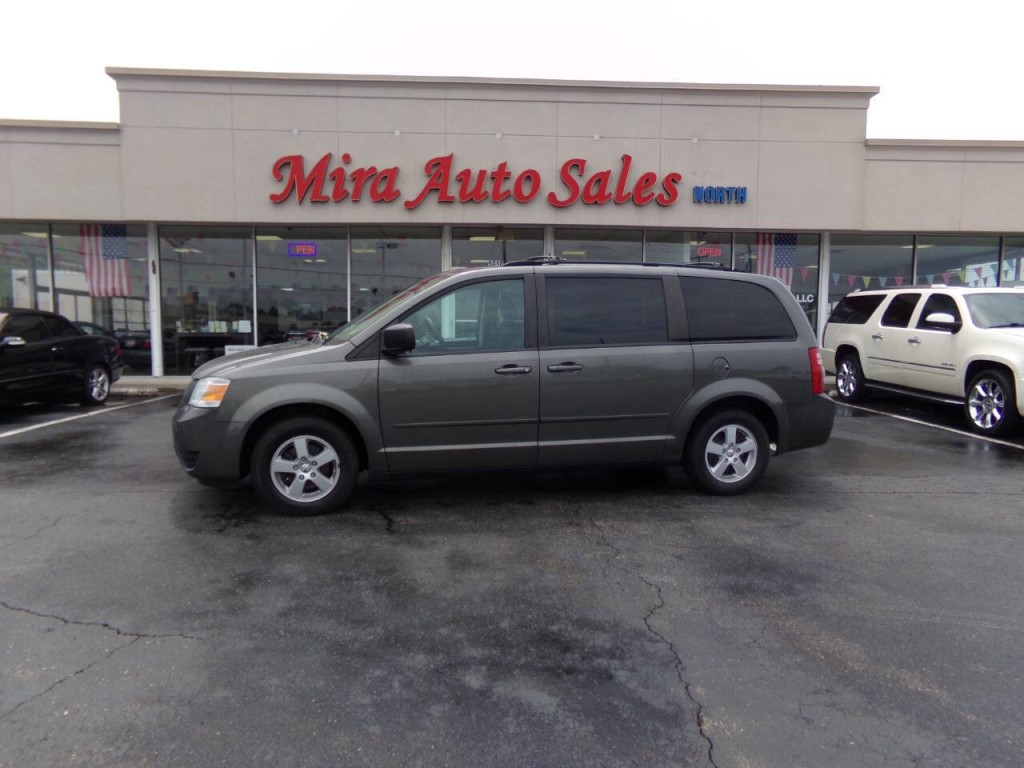 2010 Dodge Grand Caravan Image 1