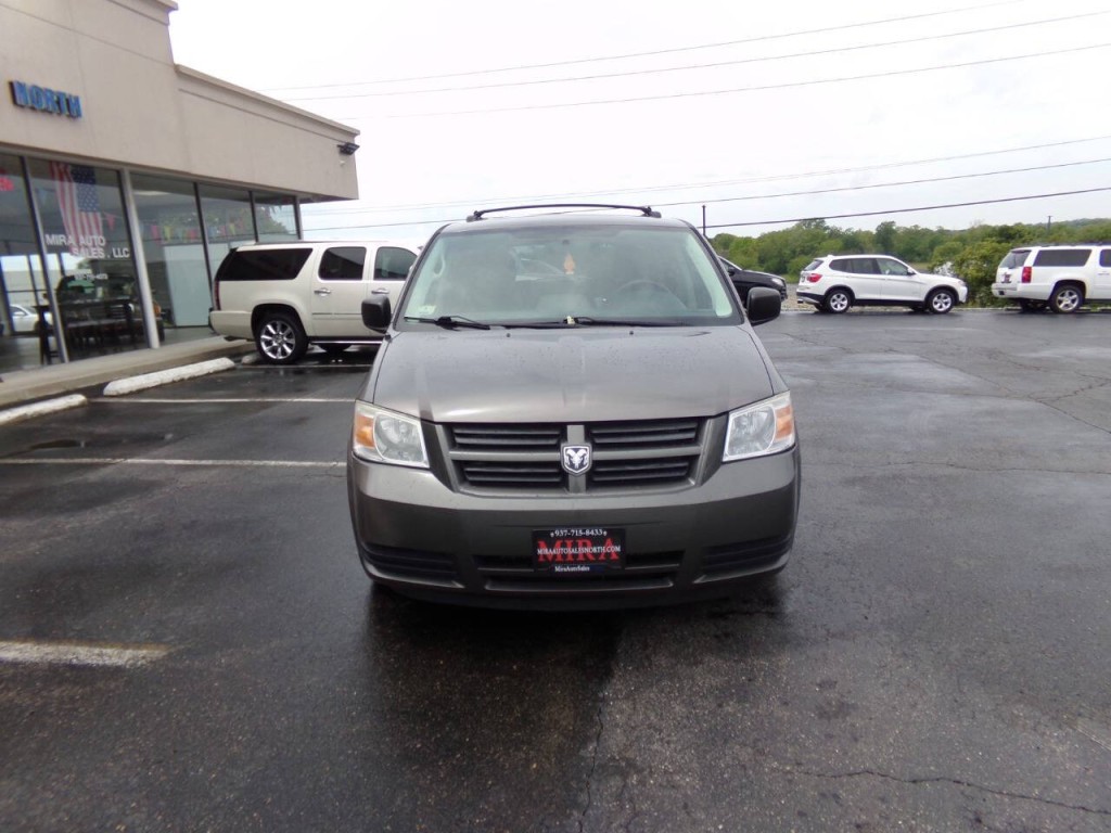 2010 Dodge Grand Caravan Image 3
