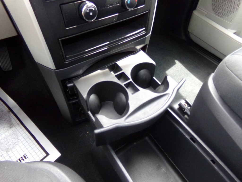 2010 Dodge Grand Caravan Image 57