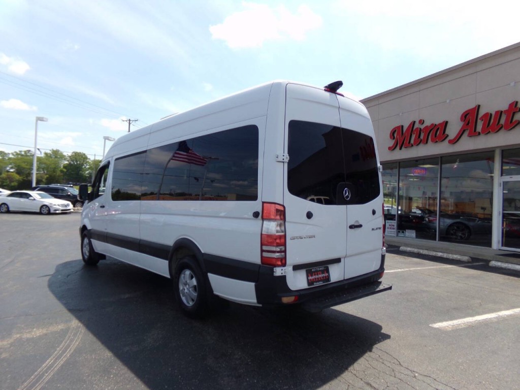 2014 Mercedes-Benz Sprinter Image 11