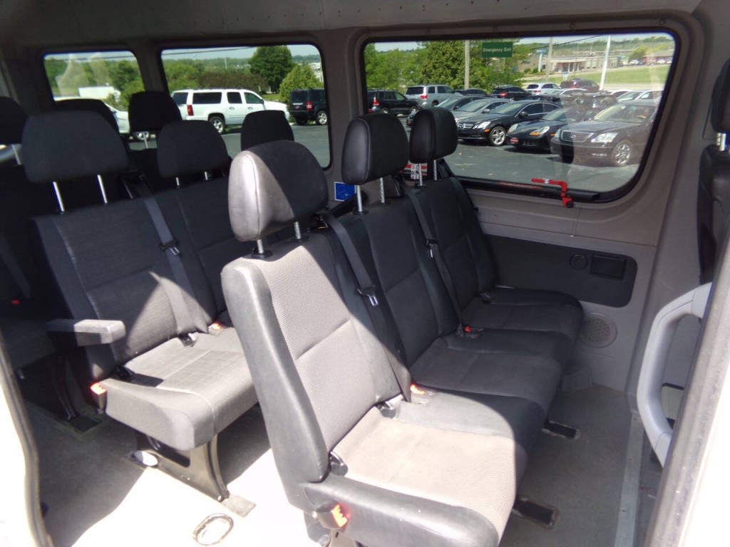 2014 Mercedes-Benz Sprinter Image 22