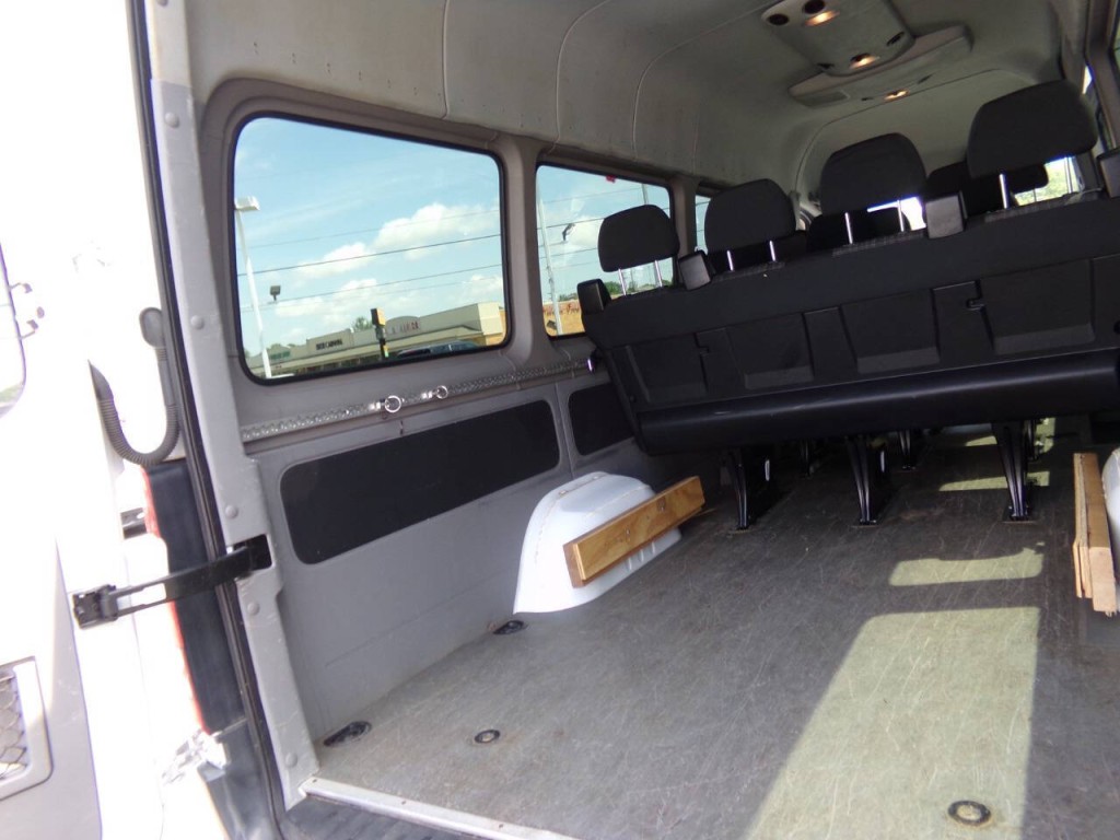 2014 Mercedes-Benz Sprinter Image 36