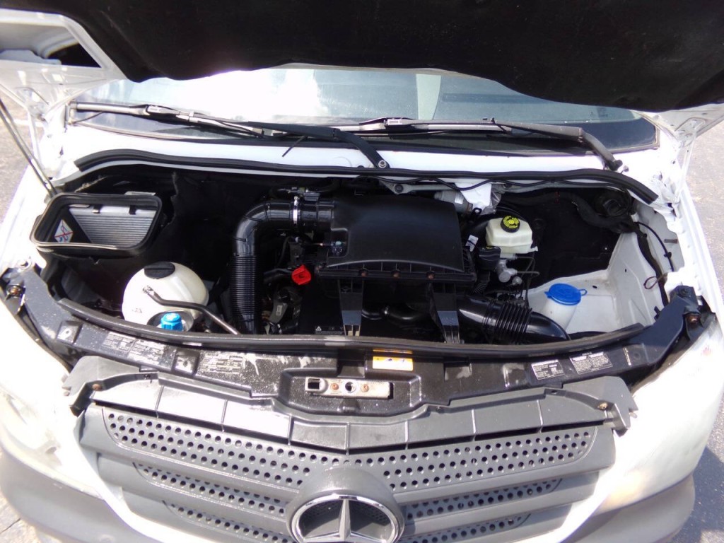 2014 Mercedes-Benz Sprinter Image 42