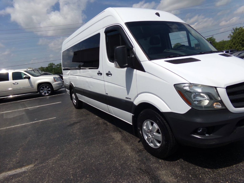 2014 Mercedes-Benz Sprinter Image 64