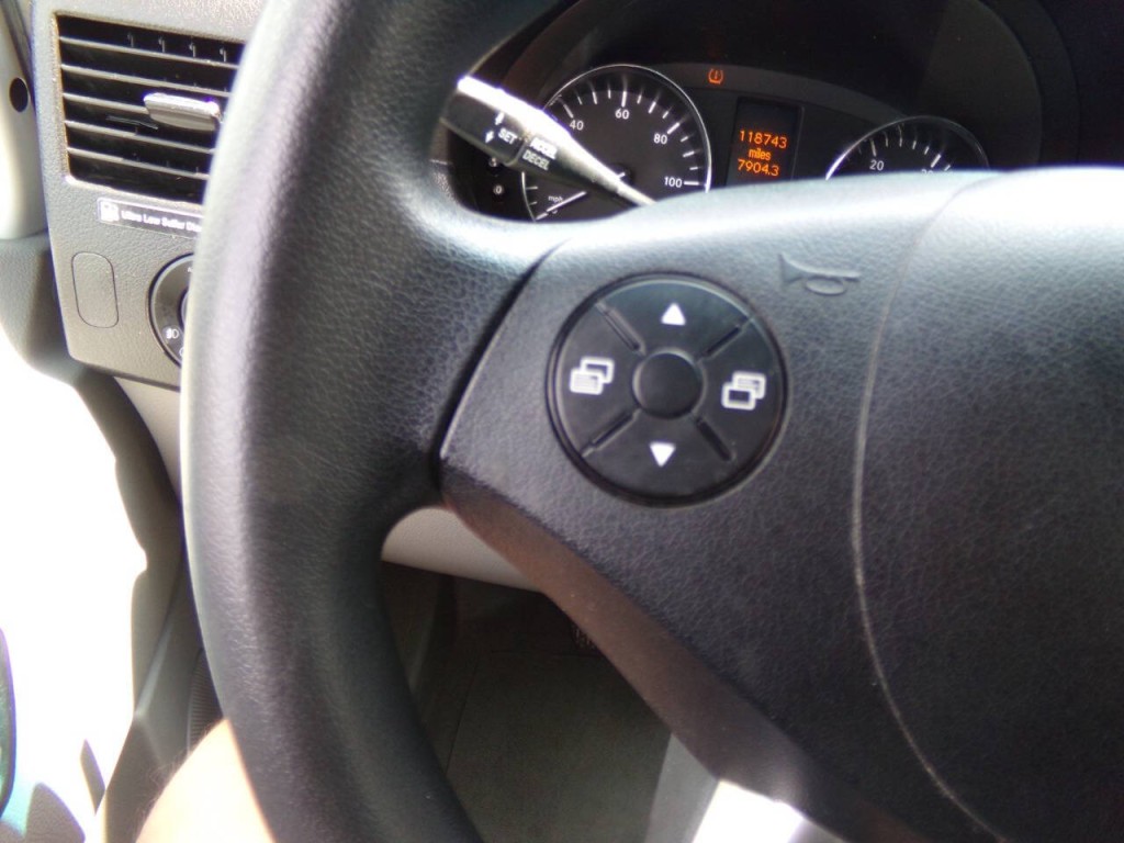 2014 Mercedes-Benz Sprinter Image 78