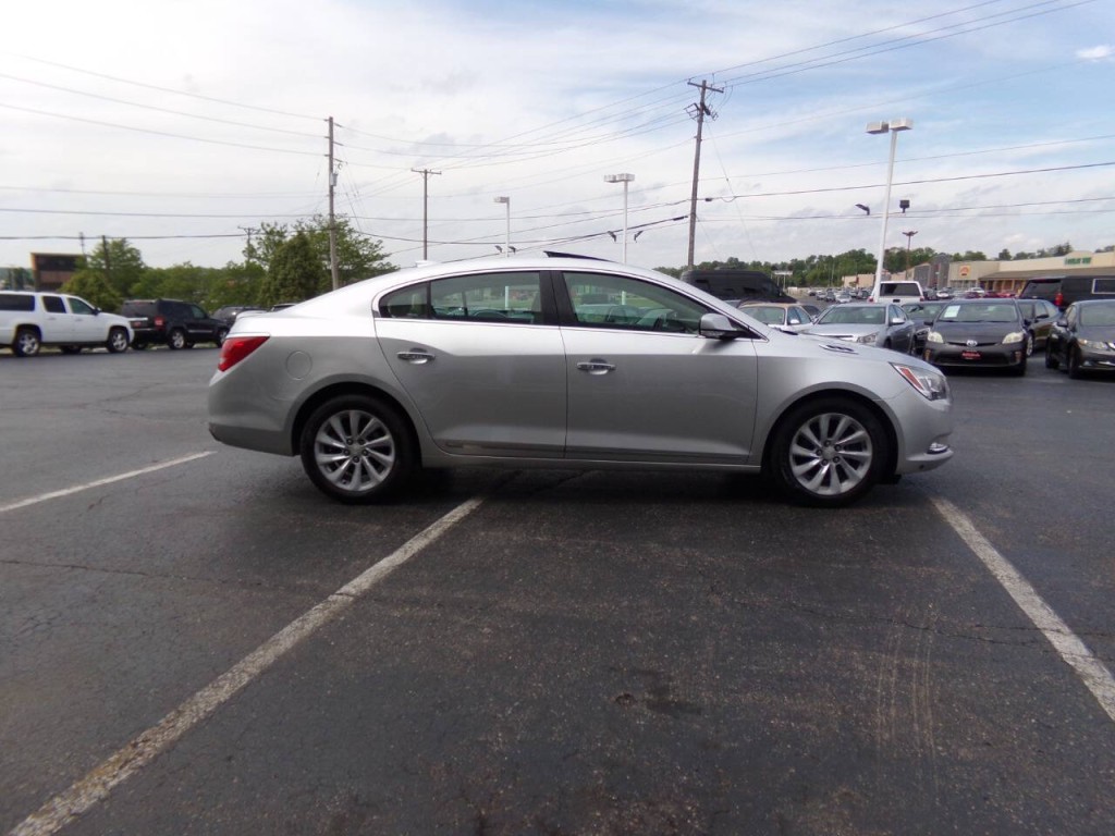 2016 Buick LaCrosse Image 5