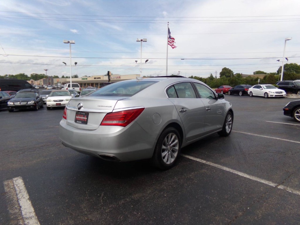 2016 Buick LaCrosse Image 6