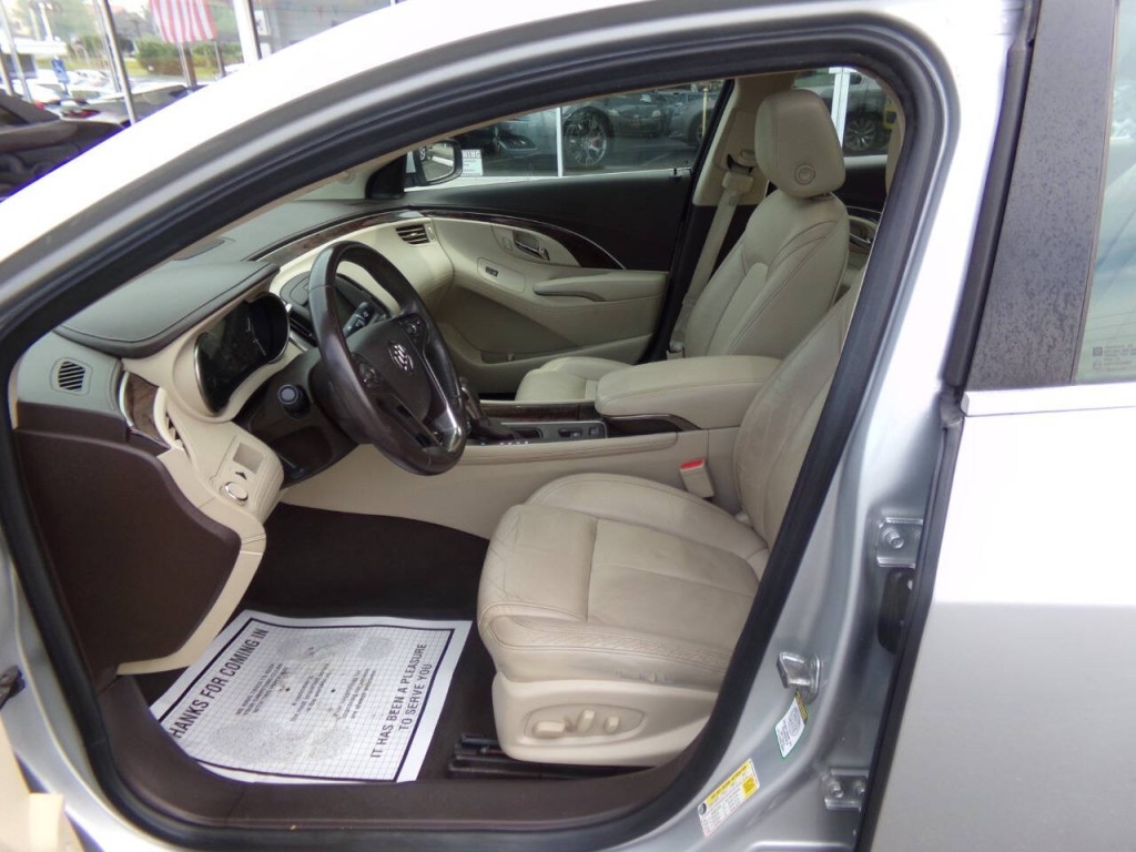 2016 Buick LaCrosse Image 10