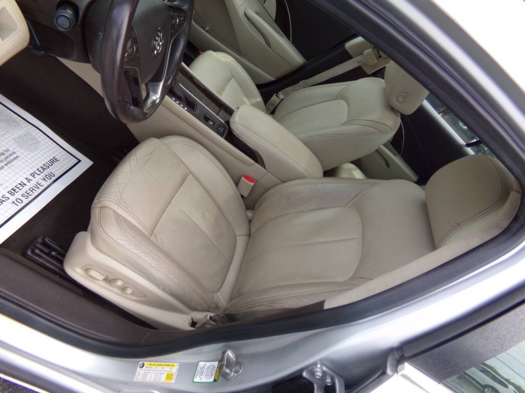 2016 Buick LaCrosse Image 11