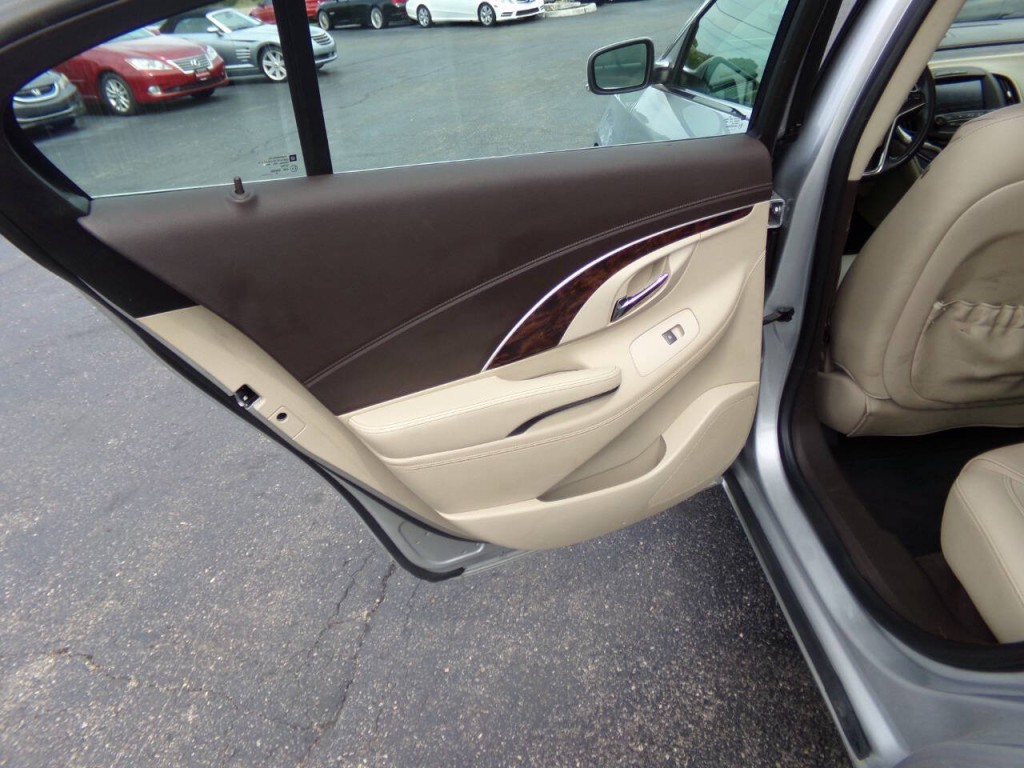 2016 Buick LaCrosse Image 19