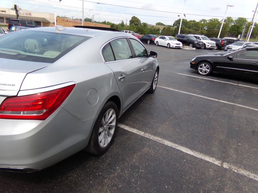 2016 Buick LaCrosse Image 41