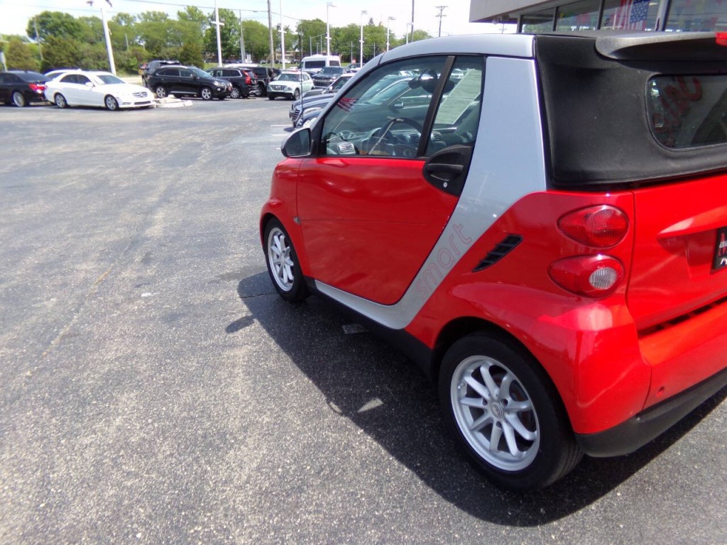 2009 smart fortwo Image 25