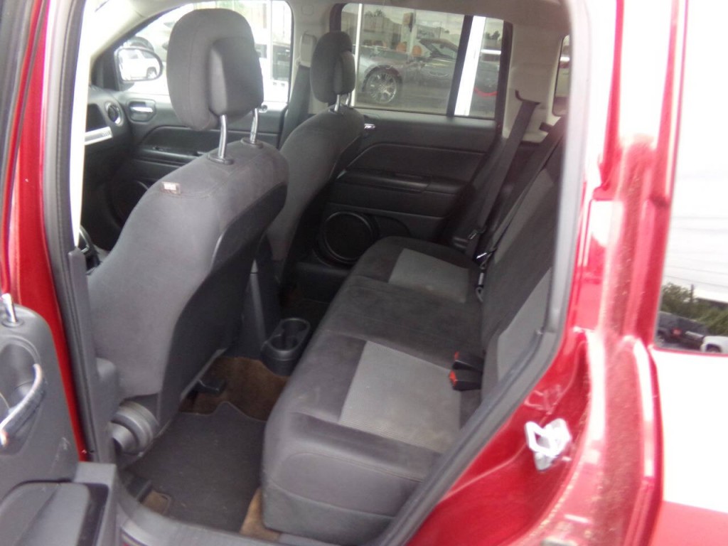2016 Jeep Compass Image 13