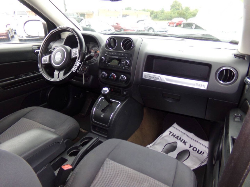 2016 Jeep Compass Image 23