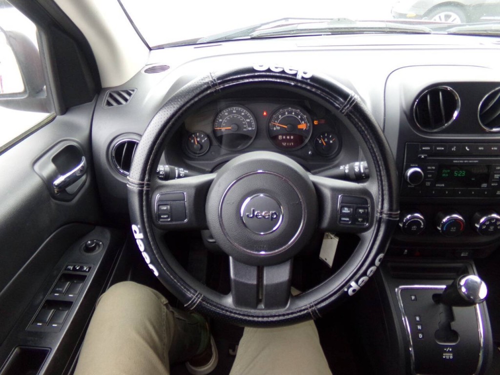 2016 Jeep Compass Image 48