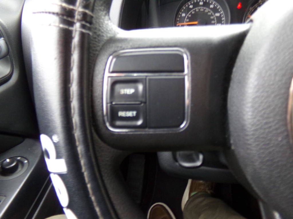 2016 Jeep Compass Image 57
