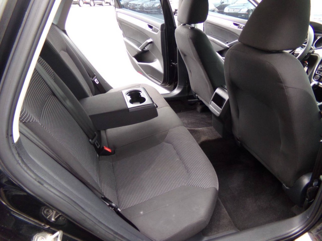 2016 Volkswagen Passat Image 22