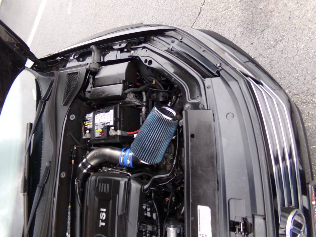 2016 Volkswagen Passat Image 42