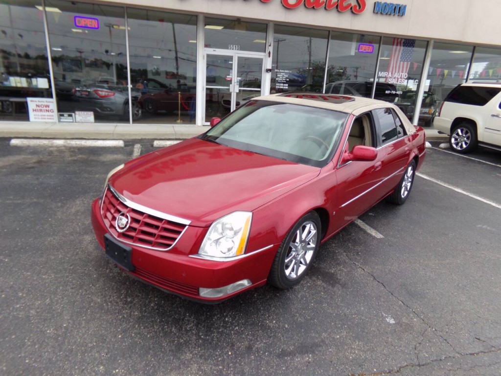 2006 Cadillac DTS Image 6